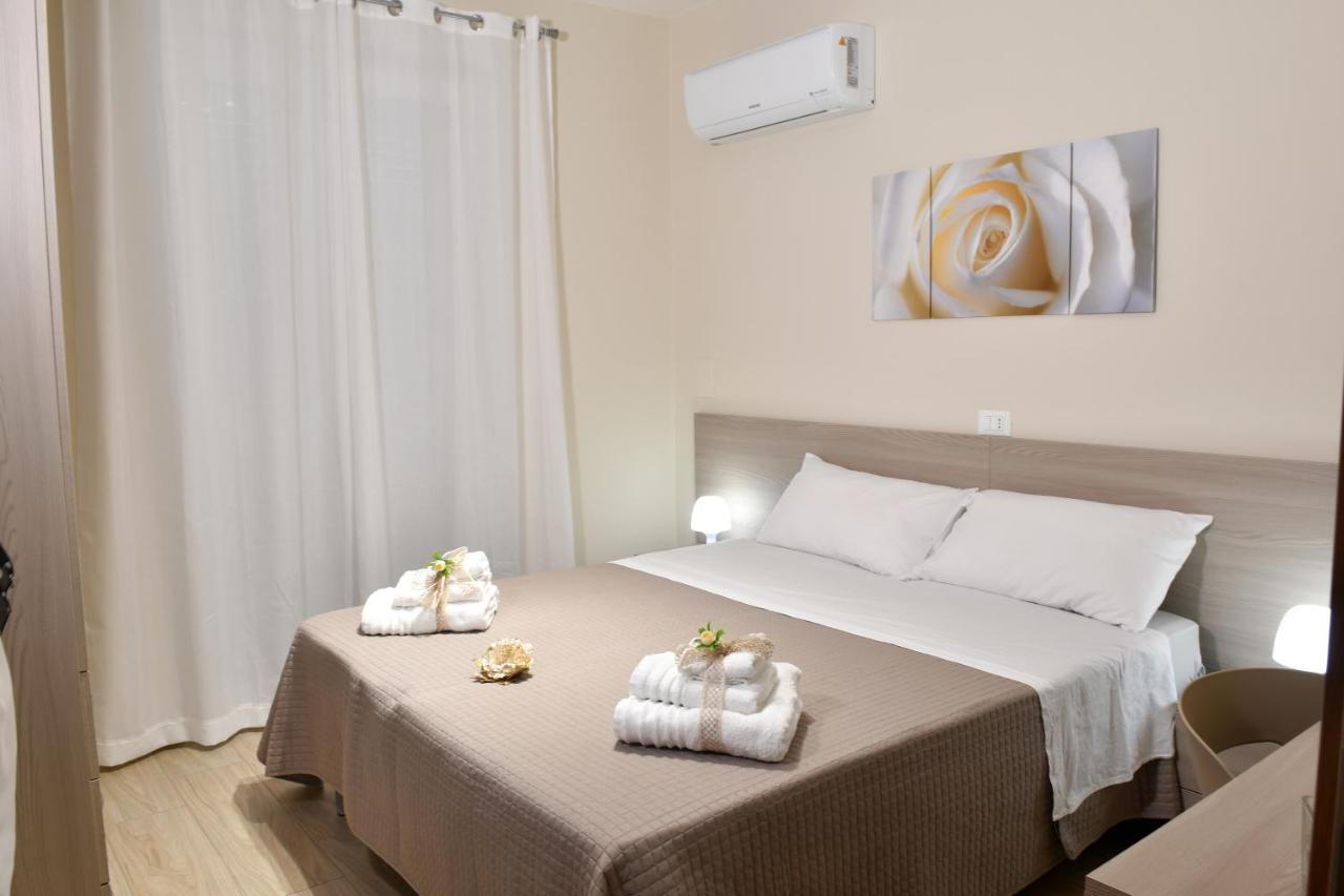 Double or Twin Room with Private Bathroom