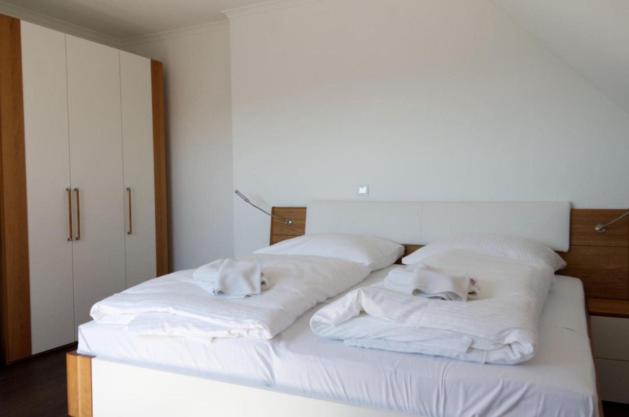 Apartment 3