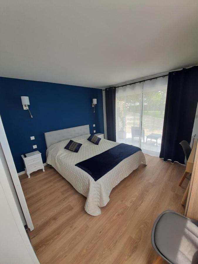 Doppelzimmer mit Gartenblick