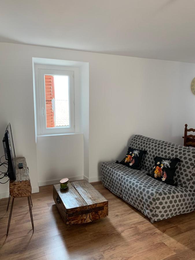 chez LULU appartement neuf au coeur de cozzano - Chambres d'hôtes Cozzano
