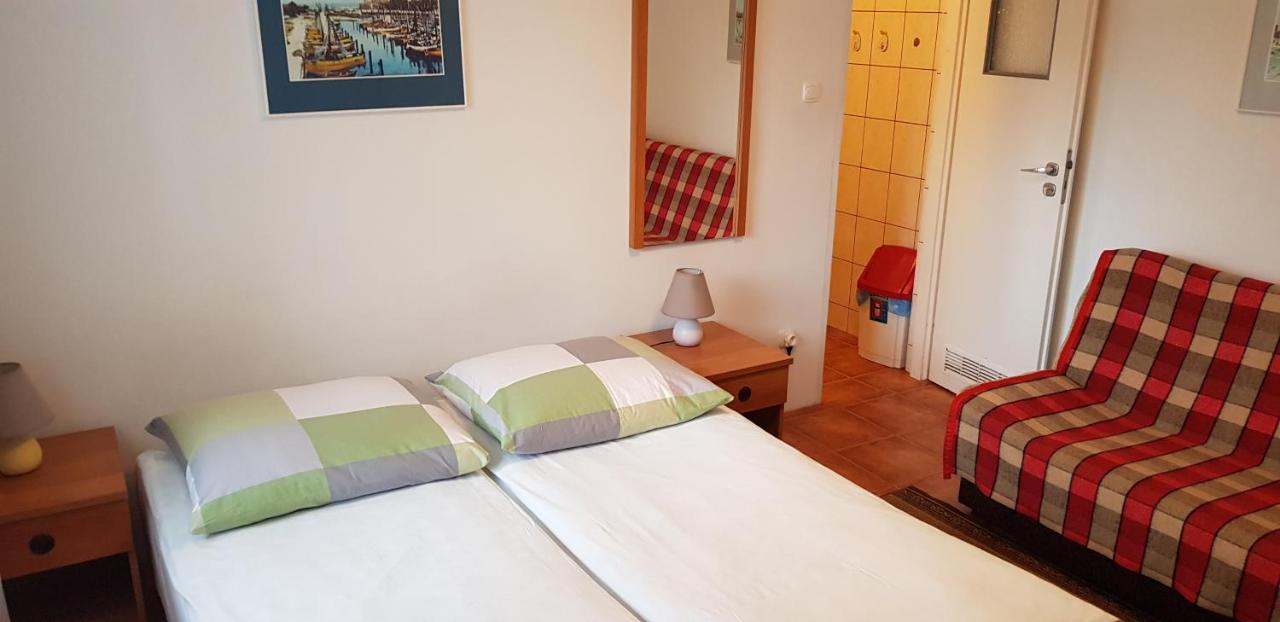 Chambre Triple - Vue sur Jardin