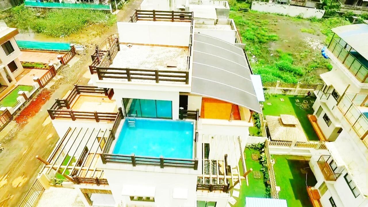 B&B Lonavla - Glory Villa With Swimming Pool On Terrace 4Bhk - Bed and Breakfast Lonavla