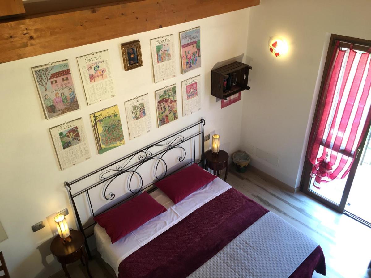 Dreibettzimmer mit Balkon