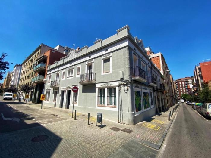 Casa nanit apt a - B&B L'Hospitalet de Llobregat