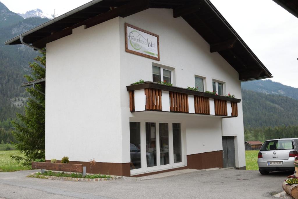Ferienhaus Wolf - B&B