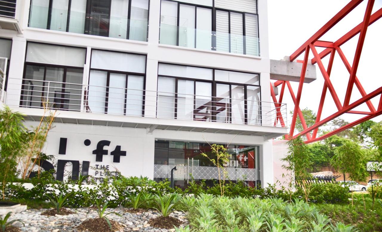 Cozy Stays Cayala Apartments 5 - B&B