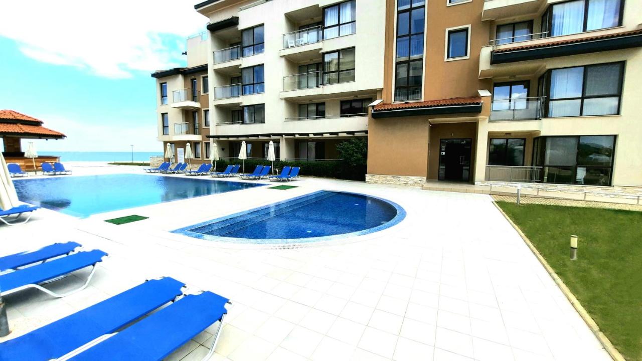 Obzor Beach Resort Apartment G-109 - Chambres d’hôtes