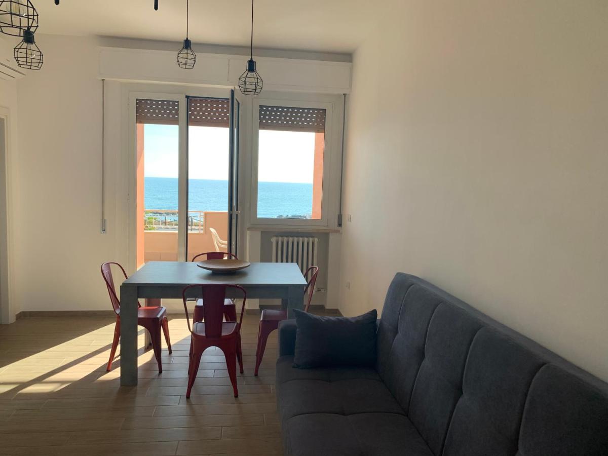 B&B Porto Recanati - Appartamento fronte mare - Bed and Breakfast Porto Recanati