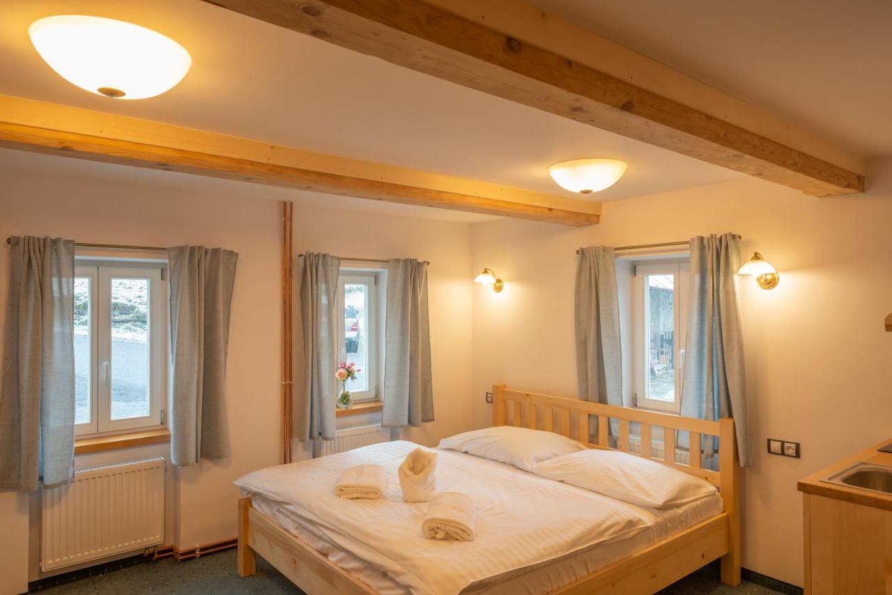Chambre Double avec Salle de Bains Privative