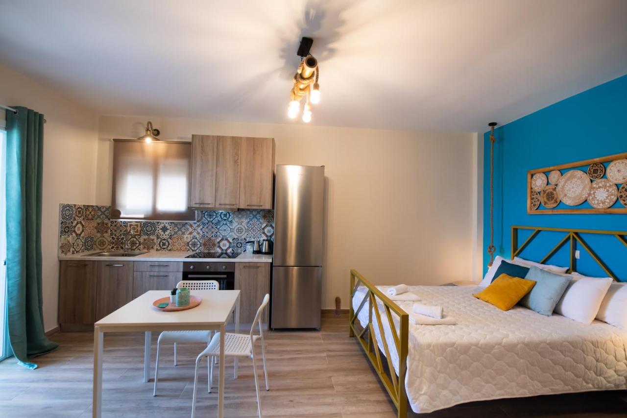 Casa De Blue - B&B Karya