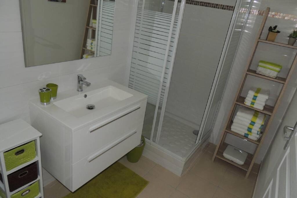 Séjour de rêve en Martinique 6 pers avec piscine - B&B Les Trois-Îlets