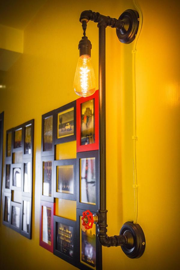 4 Design Inn - B&B