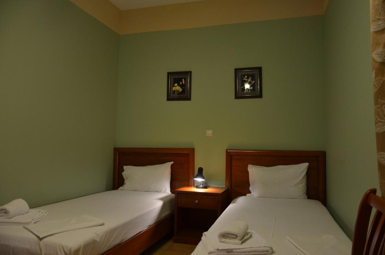Quadruple Room with Meteora View