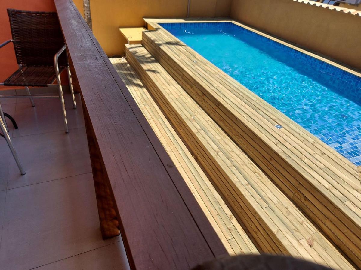 Mamanguá - Apto c/ piscina, 50mts da praia, cozinha, churrasqueira, ar con, WiFi, netflix, garagem - B&B