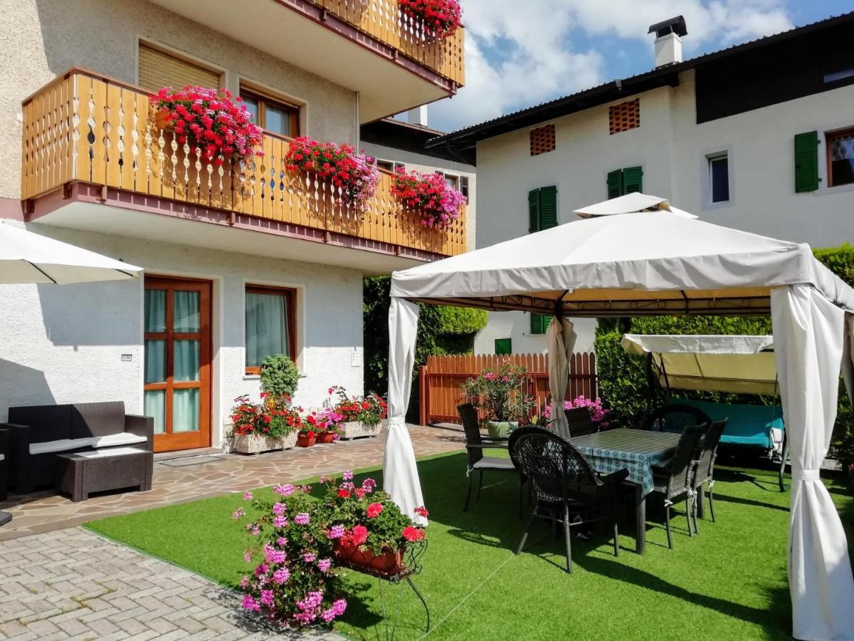 Appartamento "Laghet" a piano terra con giardino - Ferienwohnung