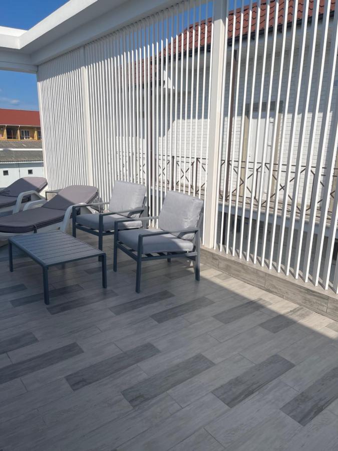 Superior Family Room