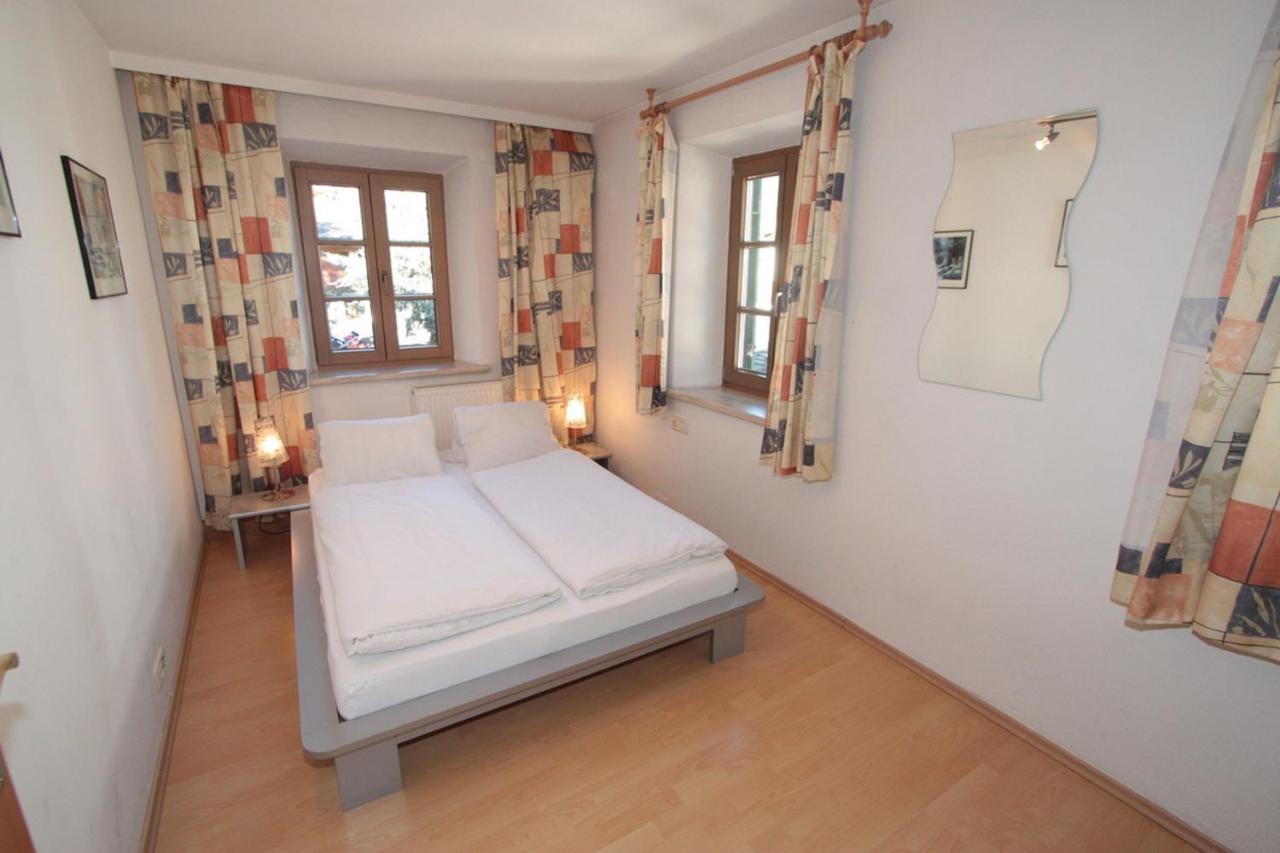 Apartment mit 3 Schlafzimmern und Balkon