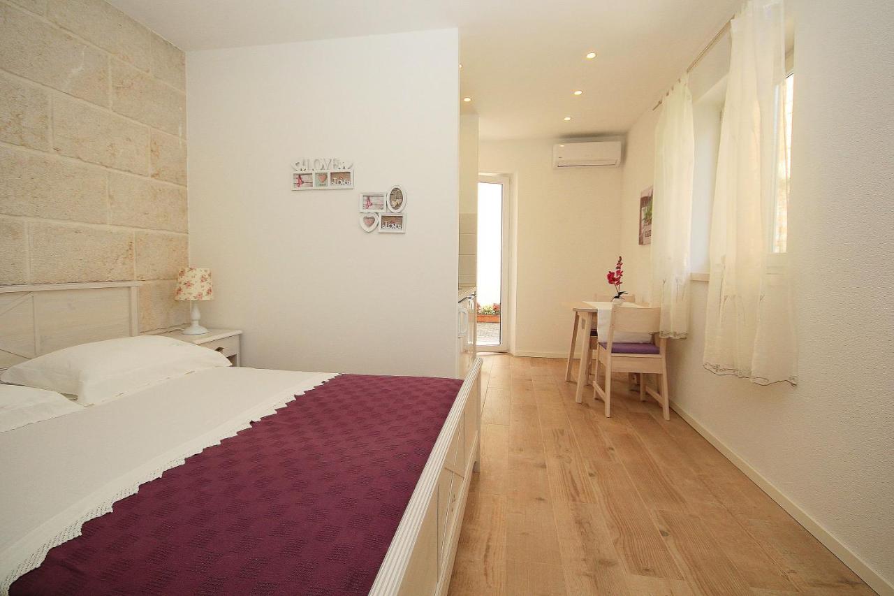Veseljko - B&B Tučepi