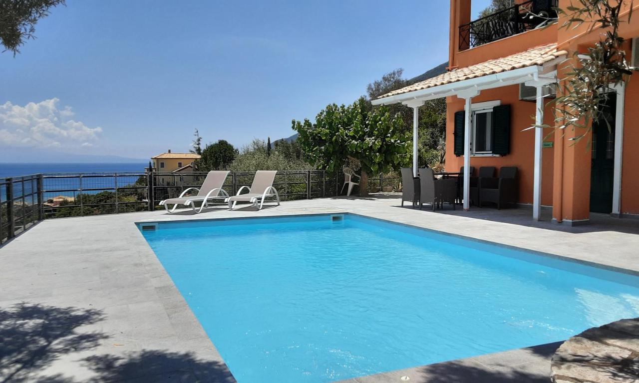 Villa Agrielia - Chambres d’hôtes Póndi