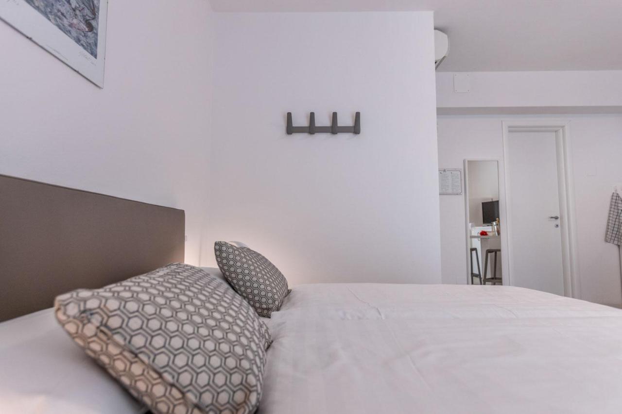 Studio-Apartment mit Blick auf die Berge