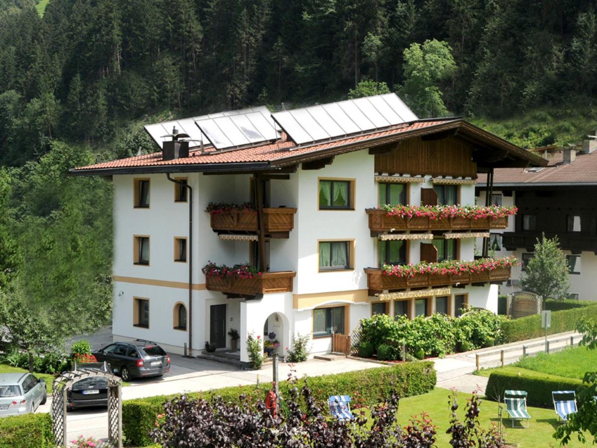 B&B Mayrhofen - Ferienwohnungen Rahm - Bed and Breakfast Mayrhofen