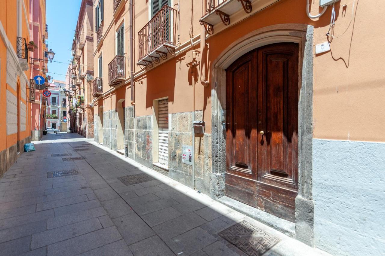 DOMO ALLE - Bed and Breakfast Cagliari