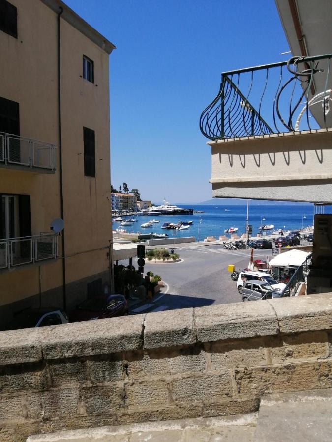 B&B Porto Santo Stefano - Per Due - Bed and Breakfast Porto Santo Stefano