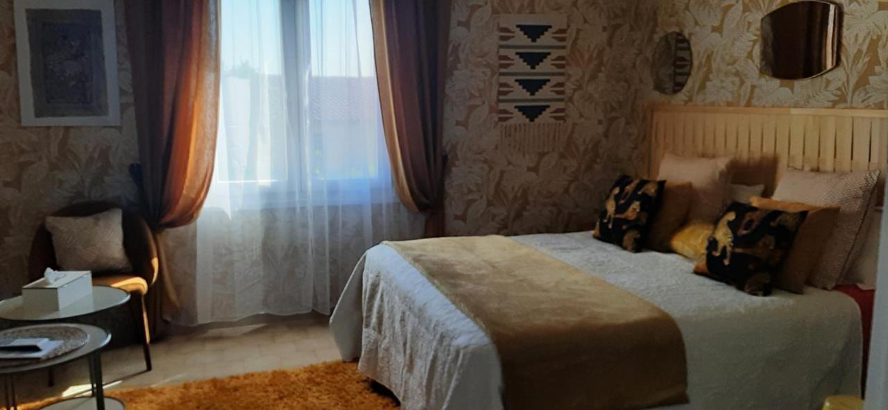 Quadruple Room with Private Bathroom