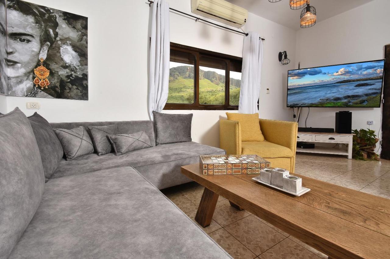 וילה גאיה בכנרת-VIILA GAYA - B&B Migdal