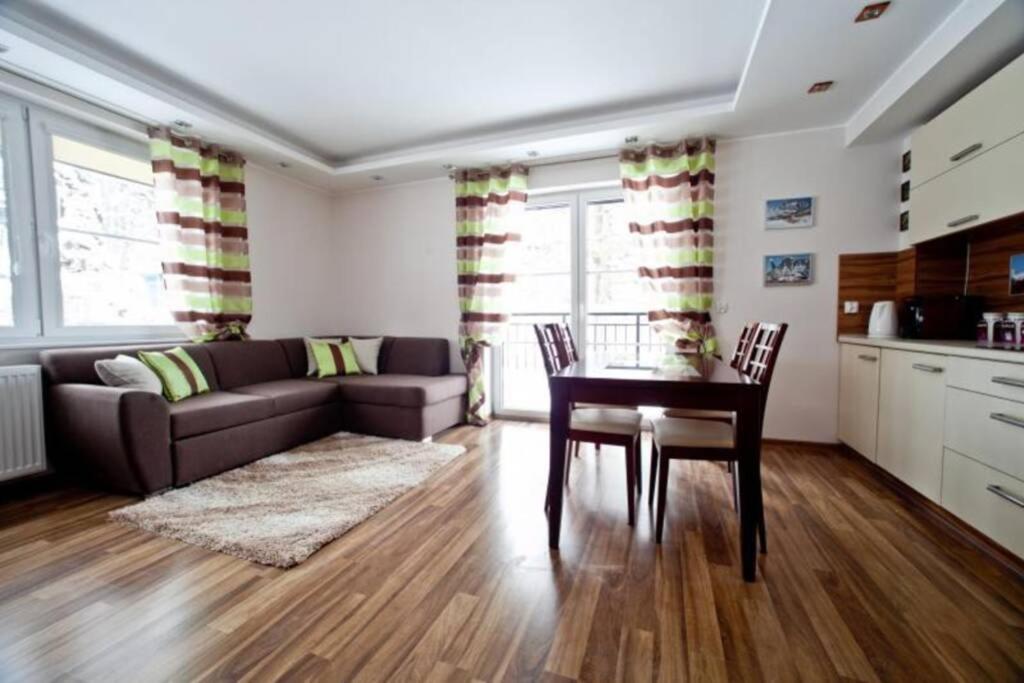 Apartament Oliwkowy - Ferienwohnung