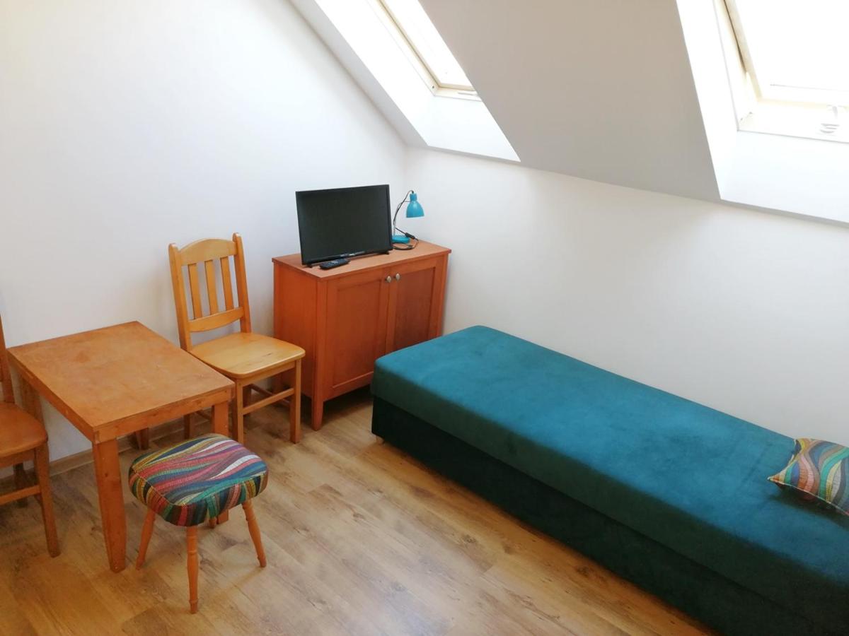 Triple Room with Private Bathroom