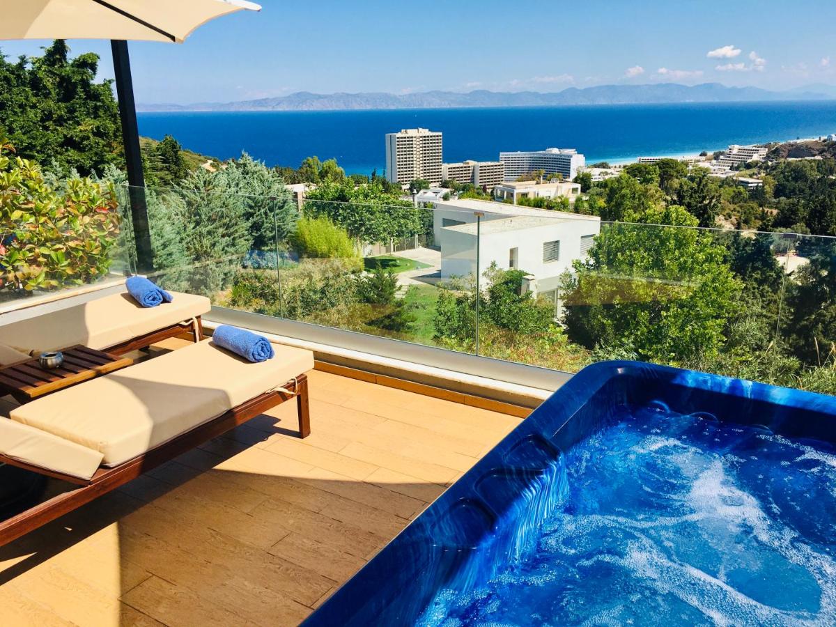 B&B Rhodes - FlyViewFlatsBLUE PrivateHotTub with SeaView - Bed and Breakfast Rhodes