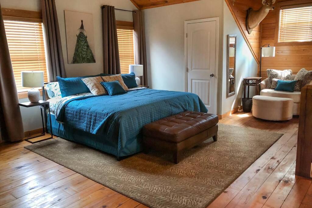 Experience Louisiana, Cabin on Bayou Petite Anse - Chambres d’hôtes