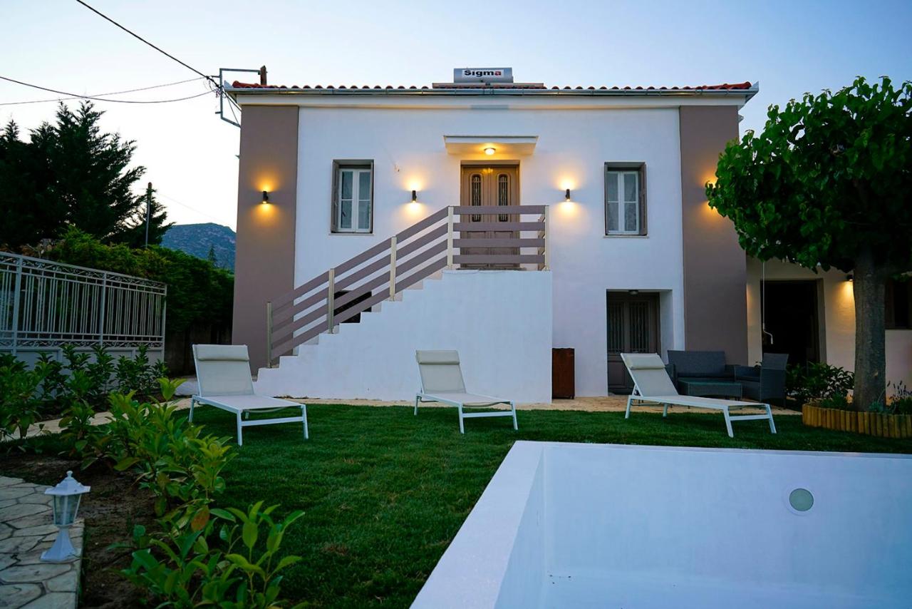 B&B Volos - Charikleia's country house in Pelion - Bed and Breakfast Volos