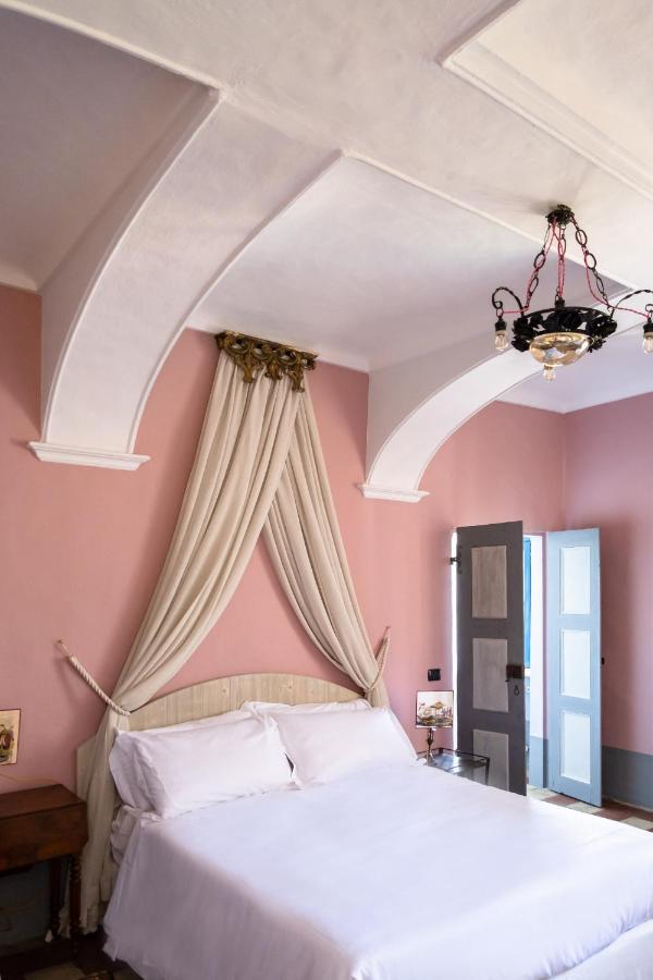 Deluxe Double Room with Bath