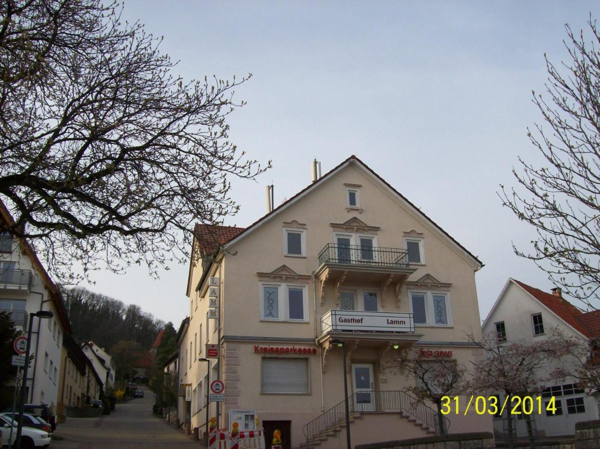 B&B Göppingen - Ferienwohnung Lamm - Bed and Breakfast Göppingen