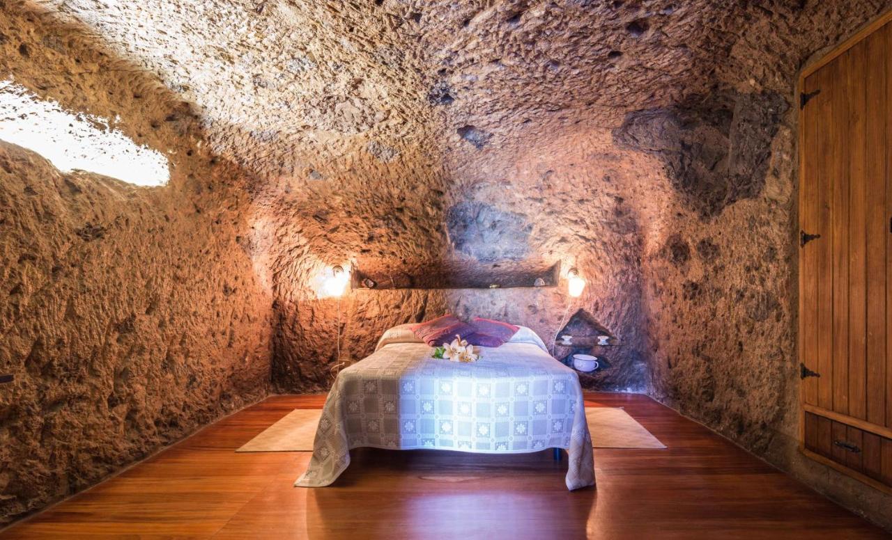 Casa Cueva Las Margaritas By Artenatur - B&B Artenara
