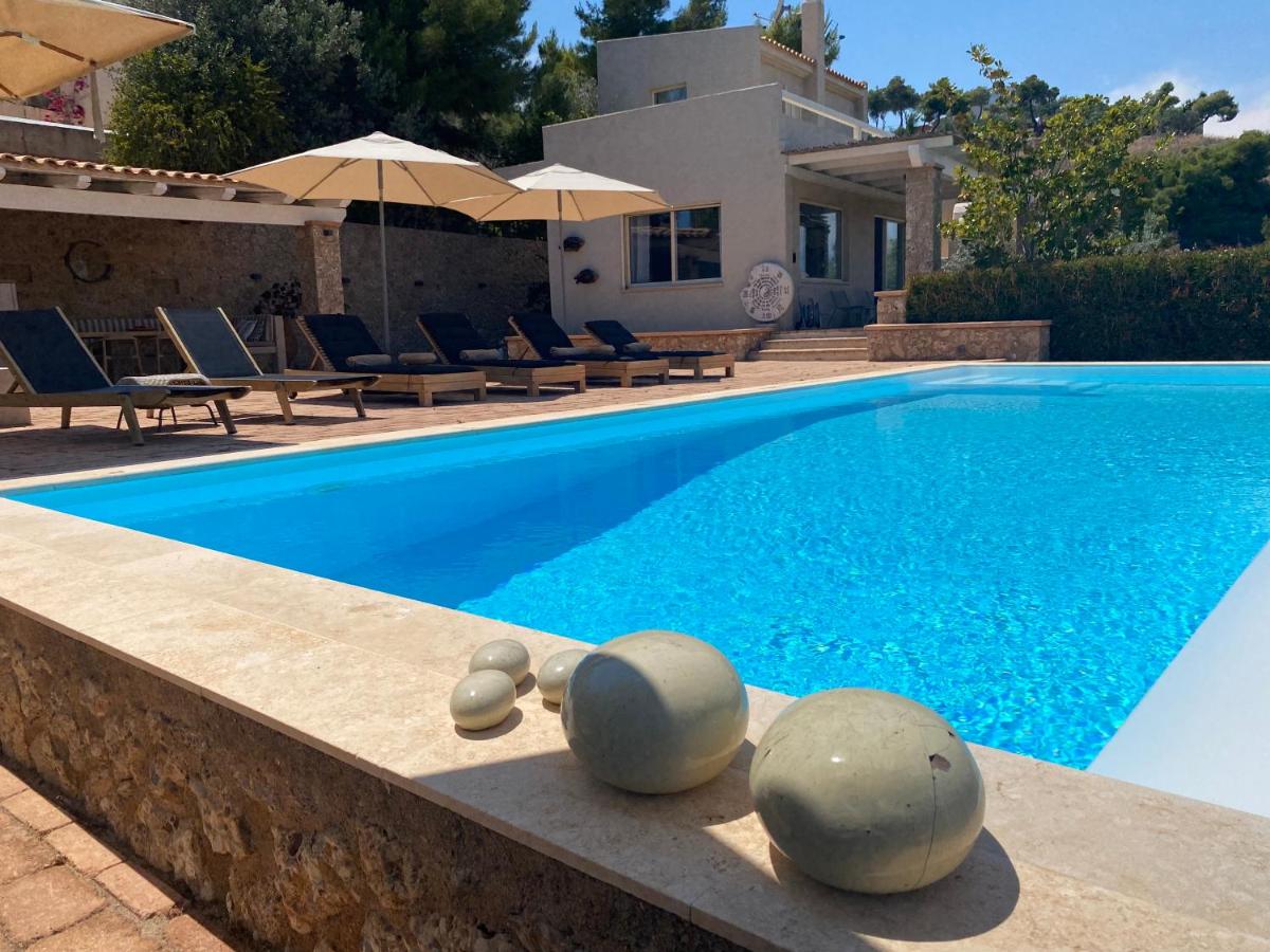Big Blue Villa Porto Heli - B&B