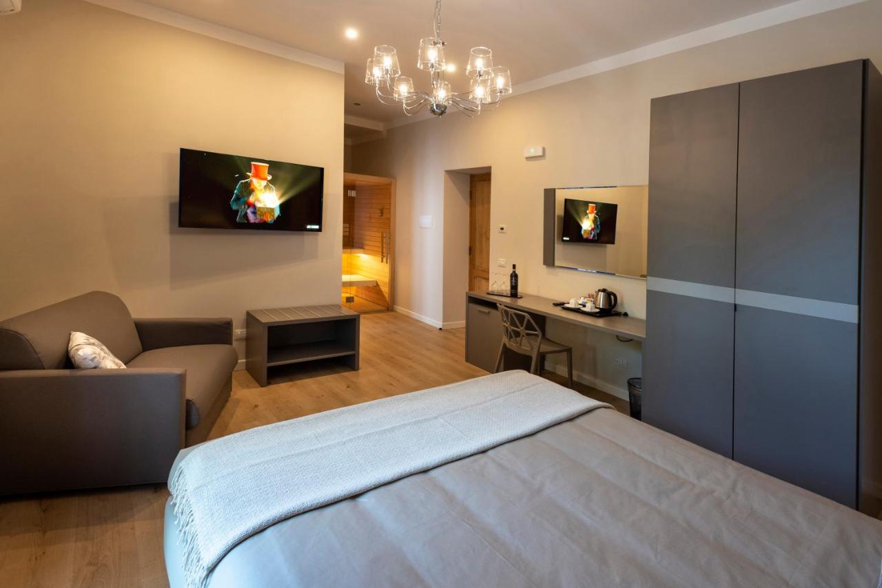 Double Room with Terrace