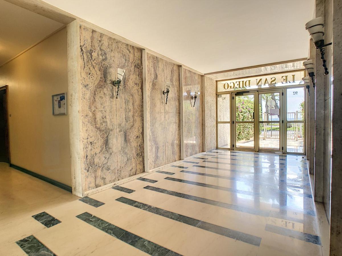 Nestor&Jeeves - OCEAN PROMENADE - Terrace with sea view - Spacious - B&B Nice