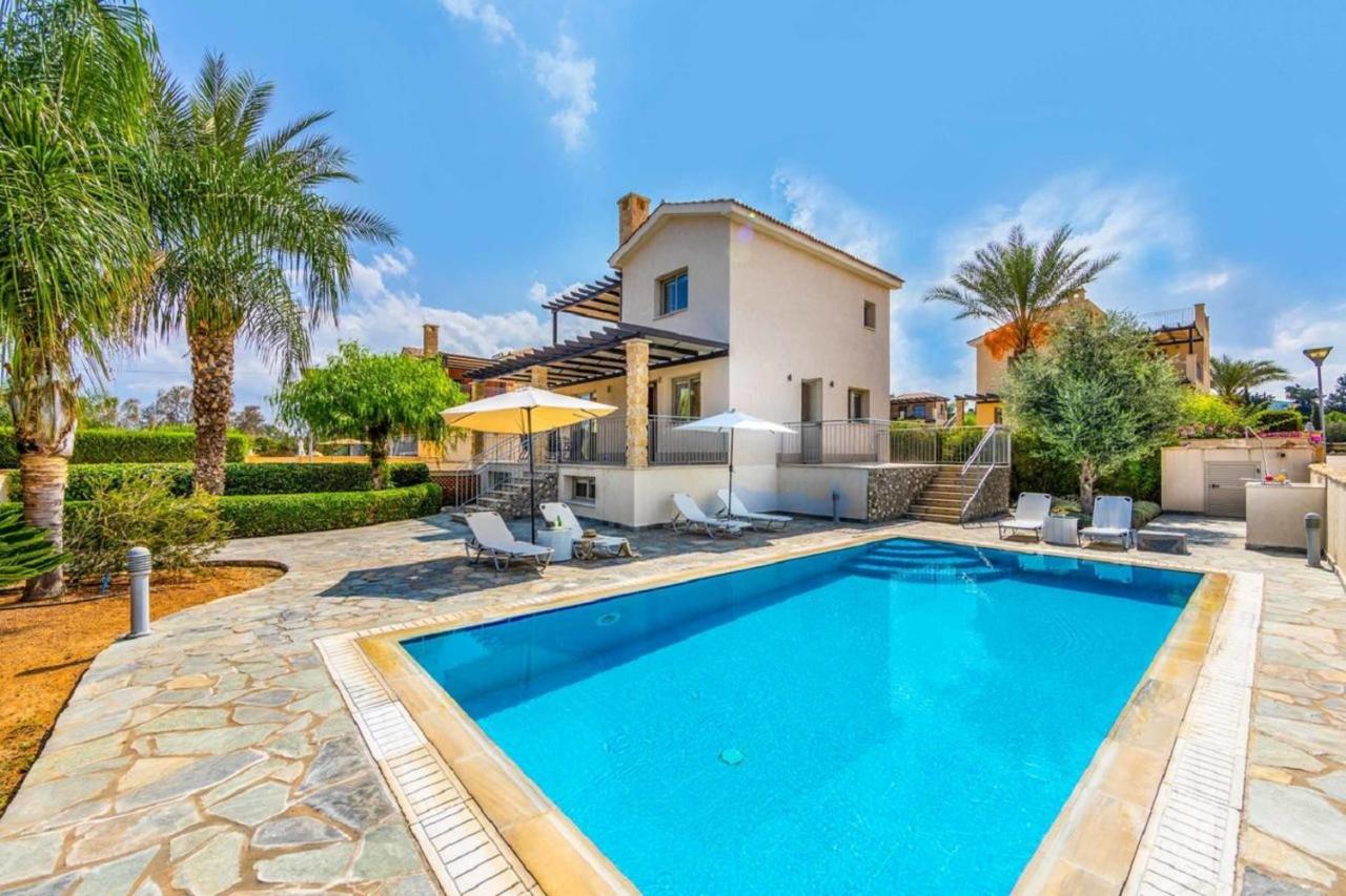 B&B Polis - Villa Veronica - 4 Bedroom Beach Villa with Private Pool - Bed and Breakfast Polis