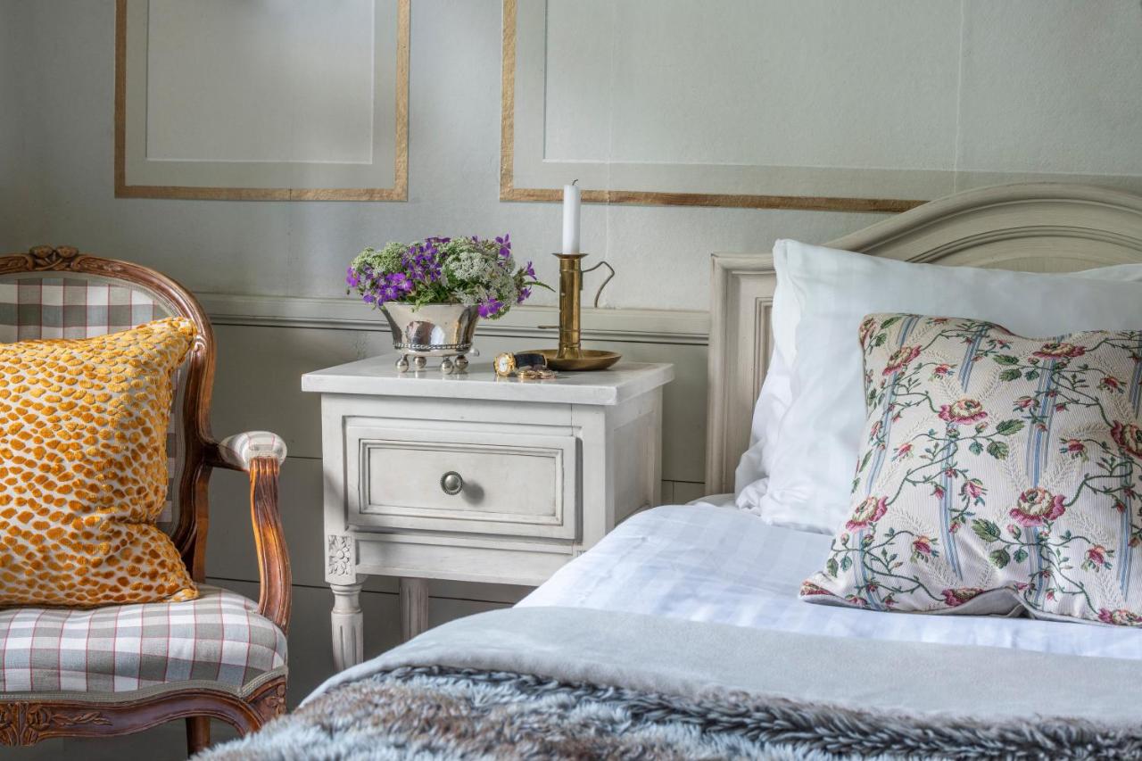 Deluxe Double Room with Dinner Package