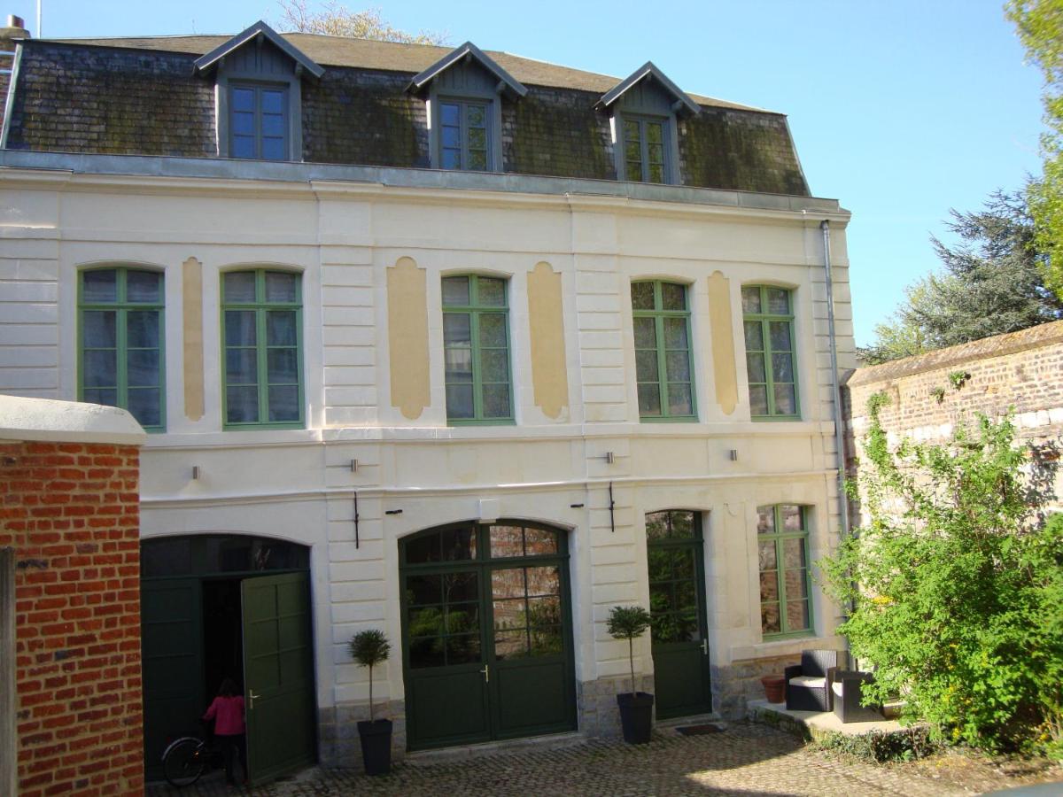 B&B Arras - La Cour des Carmes - Bed and Breakfast Arras