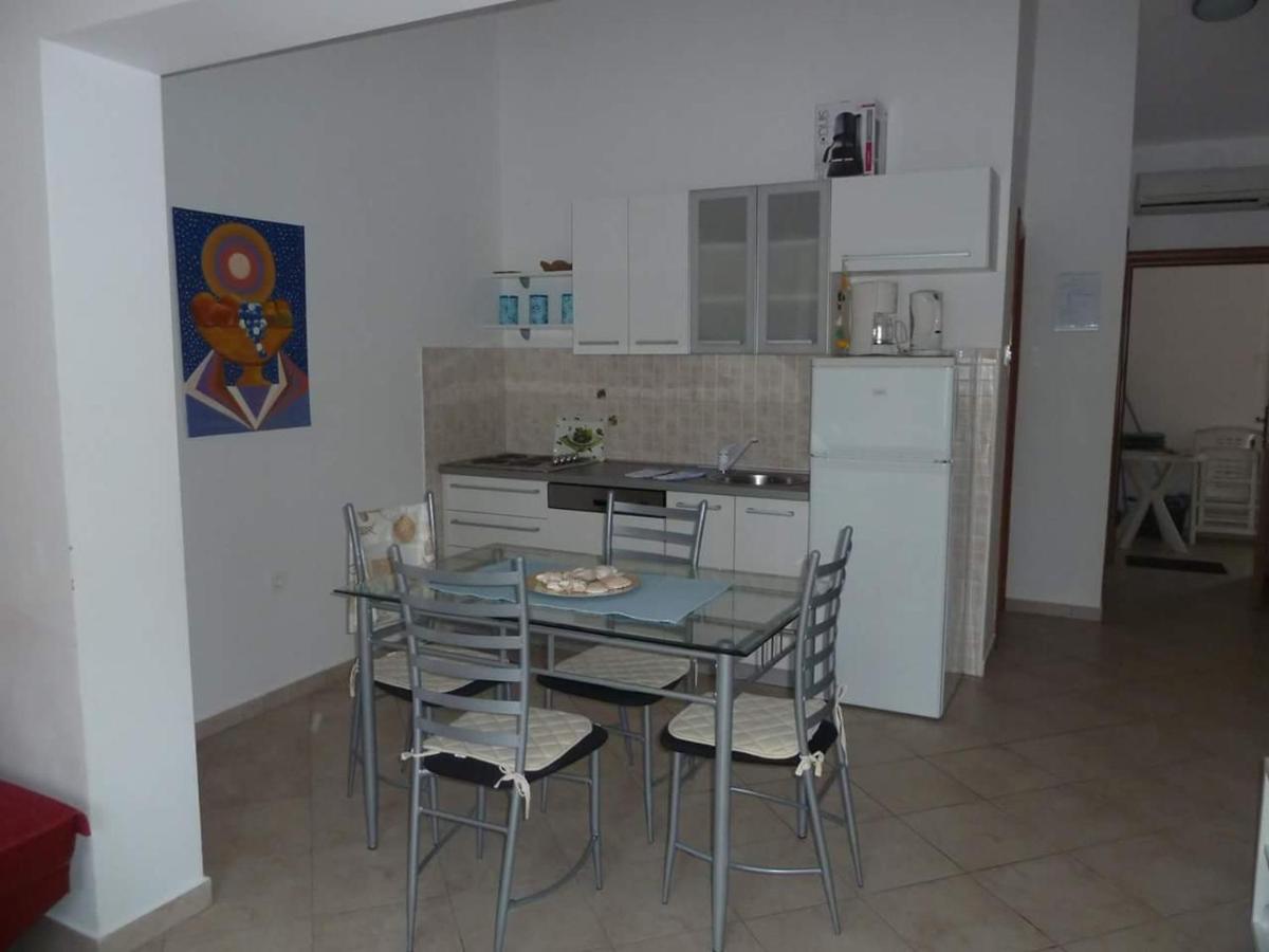 Apartmani Merlin Selce - Ferienwohnung