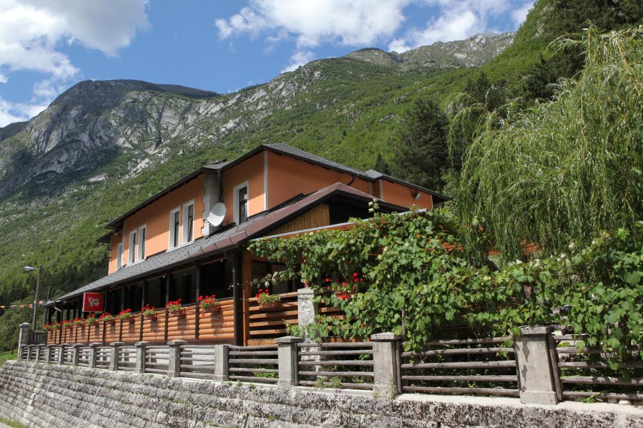 B&B Soča - Gostišče Andrejc - Bed and Breakfast Soča