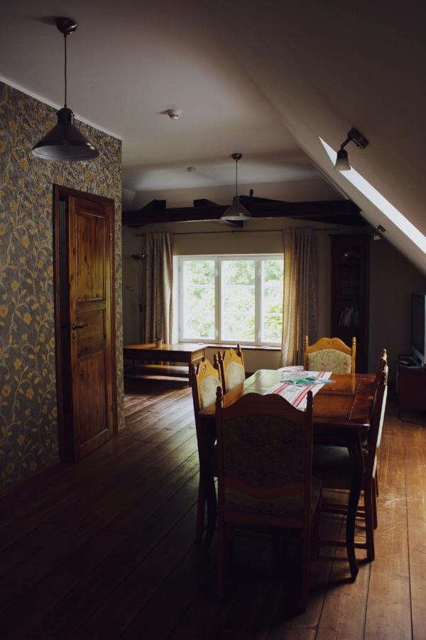 Mõisa Ait Katusekorter - B&B Võru