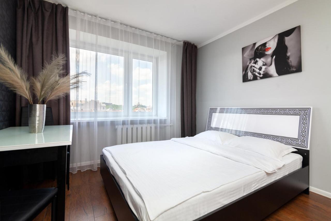 LEOGRAND Apartments on Svobody - B&B