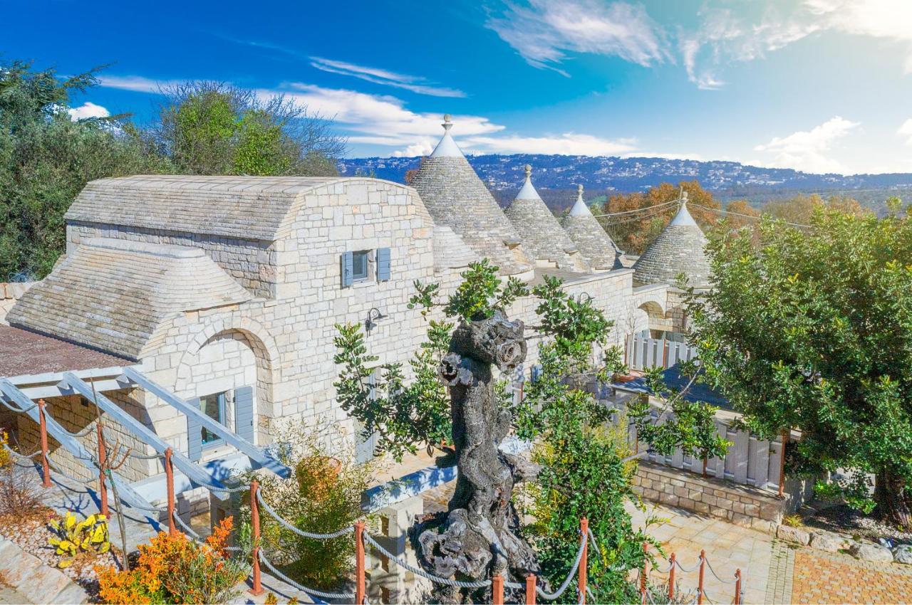 Navolte Trulli con Piscina & Relax a Locorotondo - Chambres d’hôtes Locorotondo