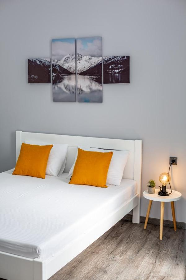 Stylish apartment in the center - Ferienwohnung Lwiw