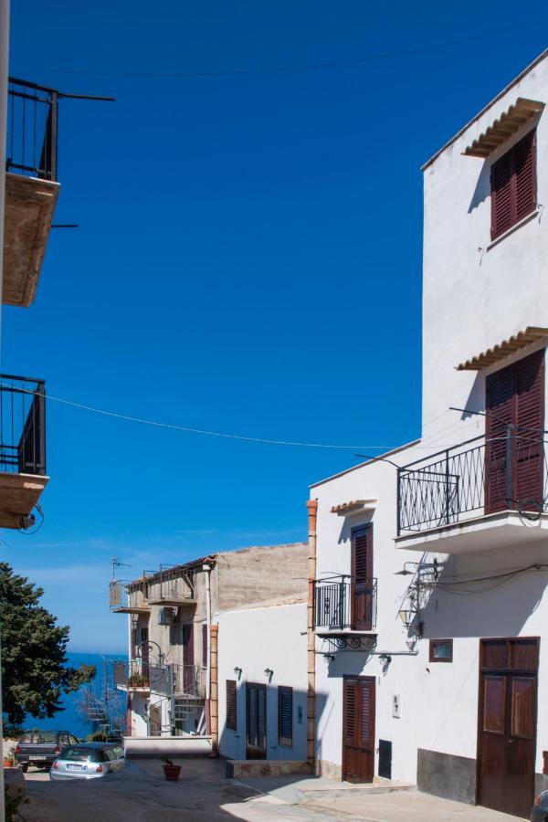 Cialoma Home Holiday - B&B Scopello